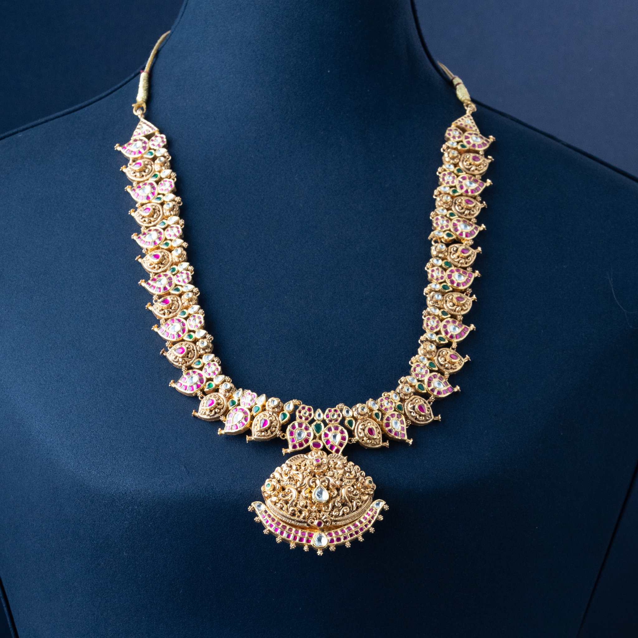 Paisley Kundan Gold Haram with Mango Pendant – Swarnmala Jewellery
